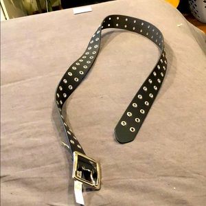 Women's doubleCut Adjustable Western Grommet Belt